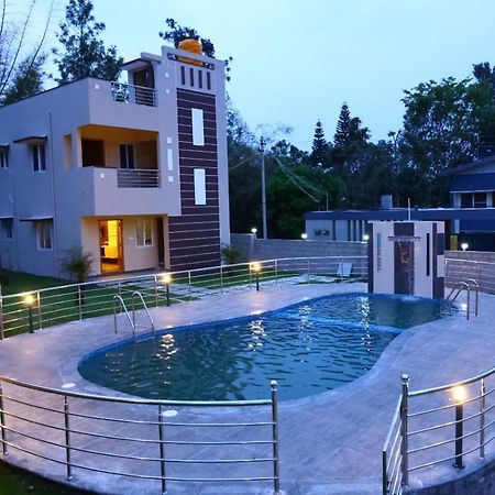 The Green Pride Resort ييلاجيري المظهر الخارجي الصورة